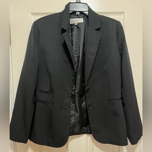 Jones NY suit blazer jacket 12 pinstripes black - Picture 2 of 9